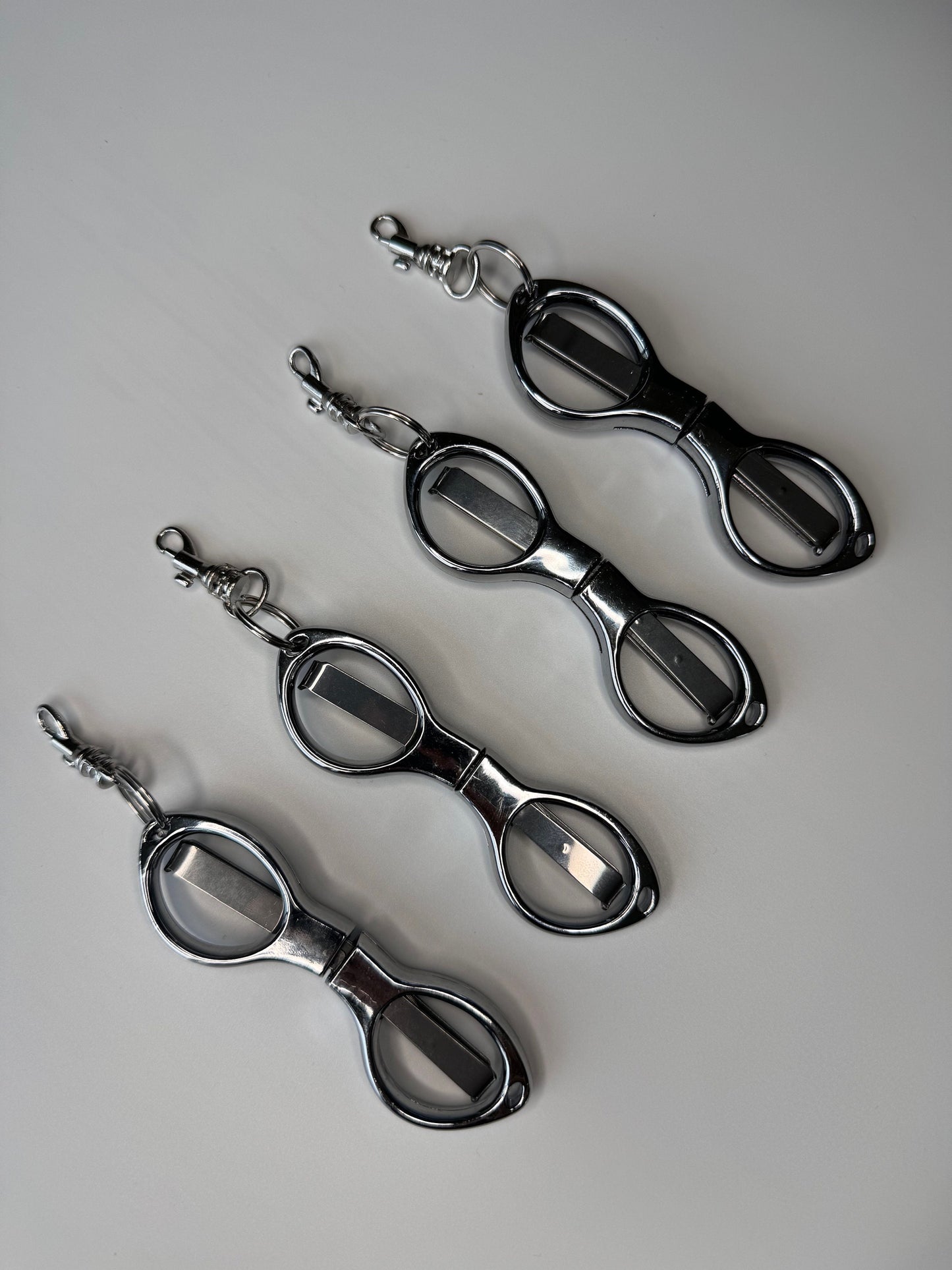 Folding Scissors Clip
