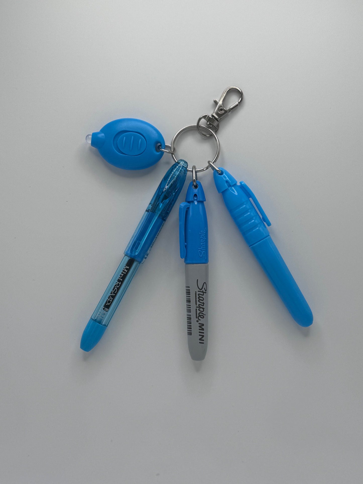 Original Ballpoint Pen Badge Reel Set