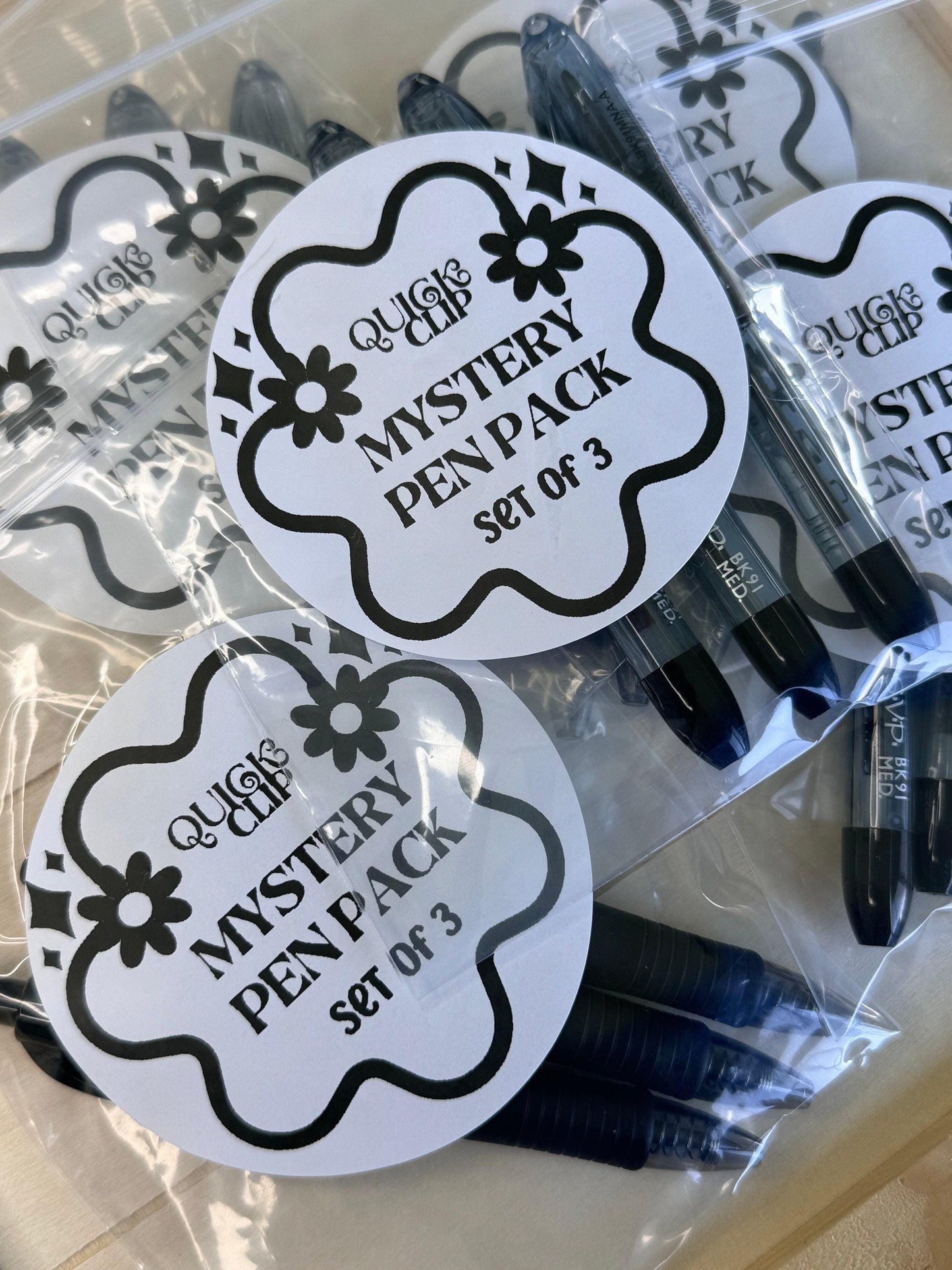Mystery pack ballpoint and gel ink pens for ink refill craft supplies work pens for badge reel office school supplies colorful mini pen