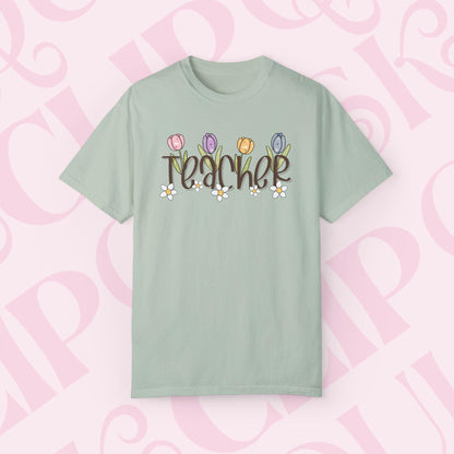 Floral Teacher T-Shirt Perfect Gift for Educators Spring Teacher Appreciation Cute Classroom Style Casual Wear Teacher's Day