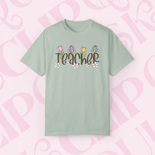 Floral Teacher T-Shirt Perfect Gift for Educators Spring Teacher Appreciation Cute Classroom Style Casual Wear Teacher's Day