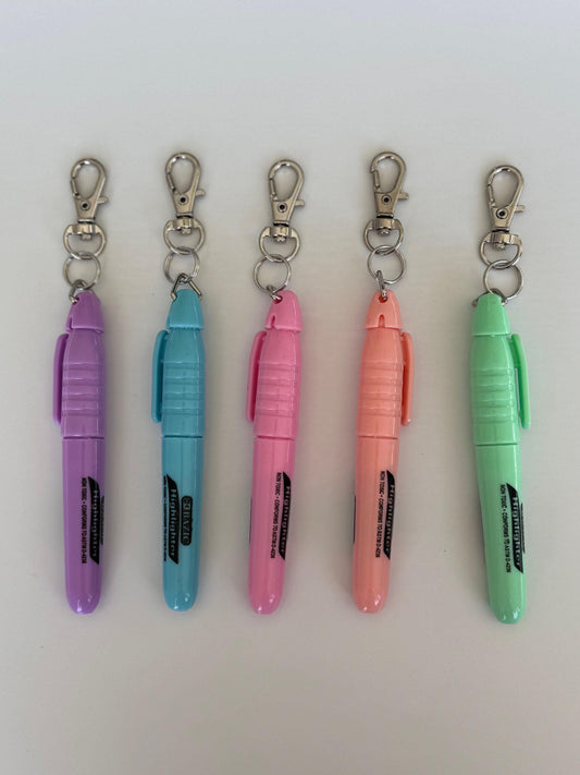 Mini highlighter badge reel accessory pen holder badge buddy pastel highlighter clip on breakaway lanyard cna medical assistant teacher gift
