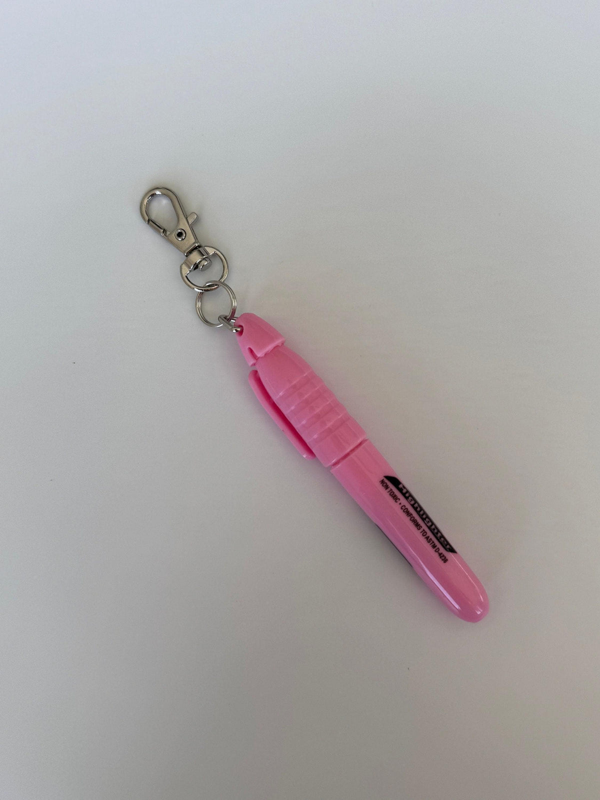 Mini highlighter badge reel accessory pen holder badge buddy pastel highlighter clip on breakaway lanyard cna medical assistant teacher gift